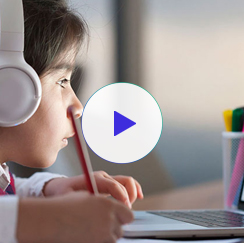 Child doing online school