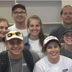 Ciena volunteers group picture
  