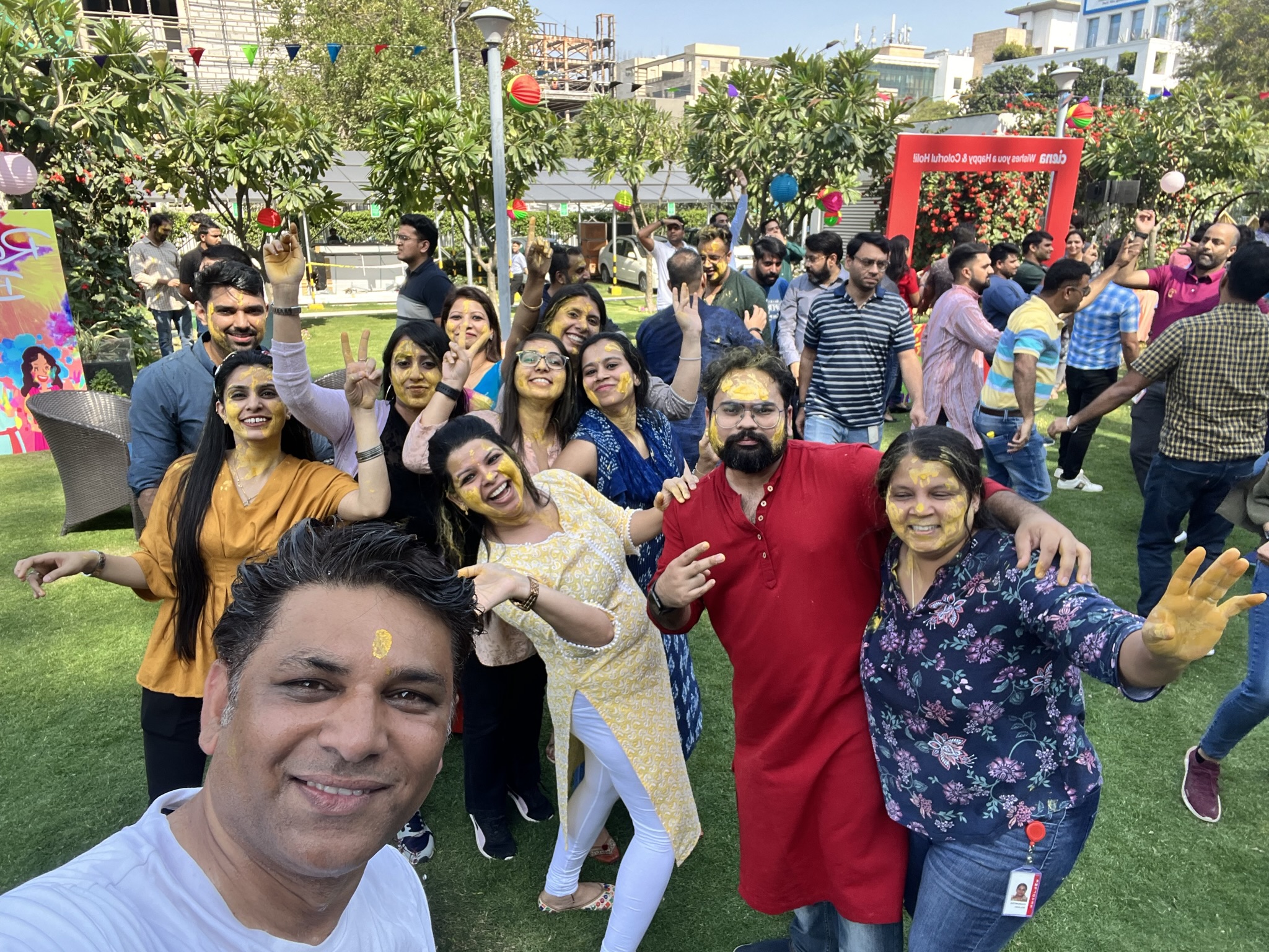 ciena employees celebrating Holi at our Gurugram office 